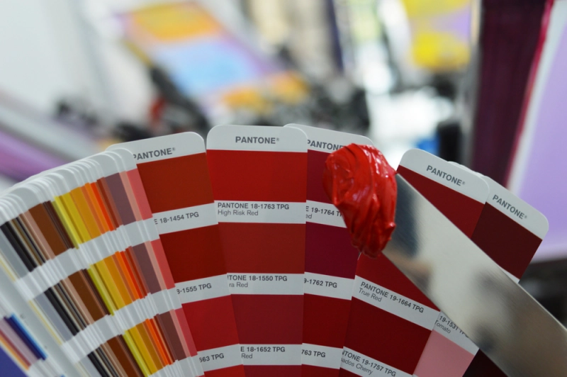 Pantone inks metalic